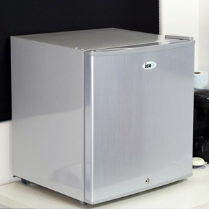 Lockable Student Fridge